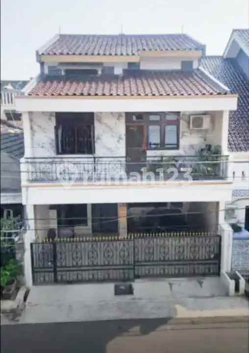 dijual rumah cluster kemang jatiwaringin
