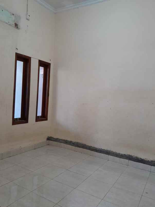 dijual rumah cluster marsela jl baru