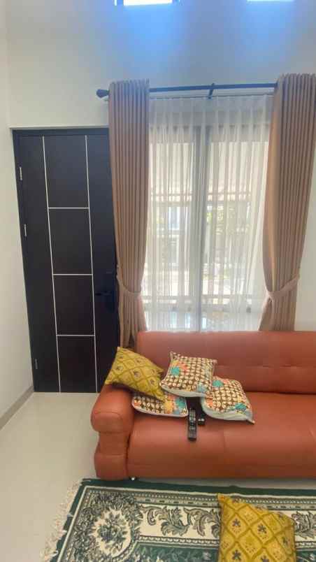 dijual rumah cluster orinoco citra