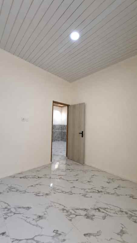 dijual rumah cluster sanur pondok ungu