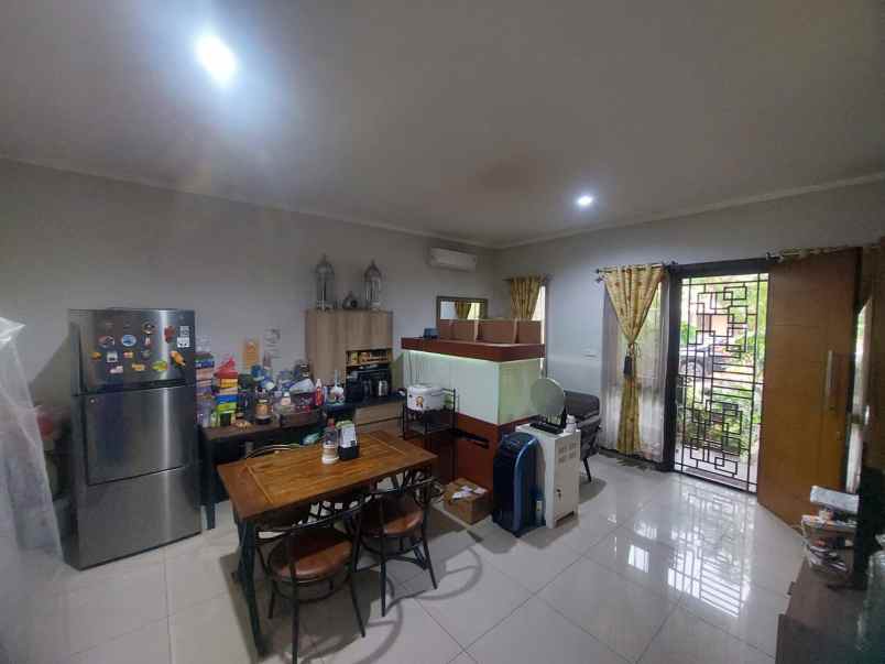 dijual rumah cluster summarecon bekasi