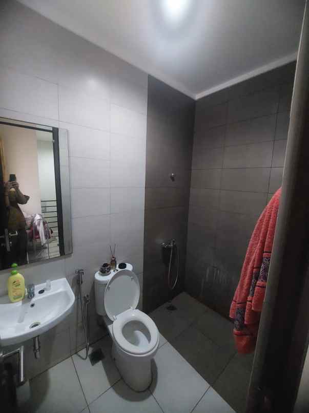dijual rumah cluster summarecon bekasi