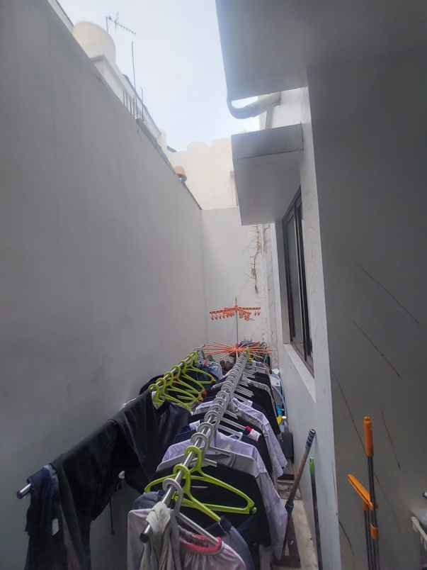 dijual rumah cluster summarecon bekasi