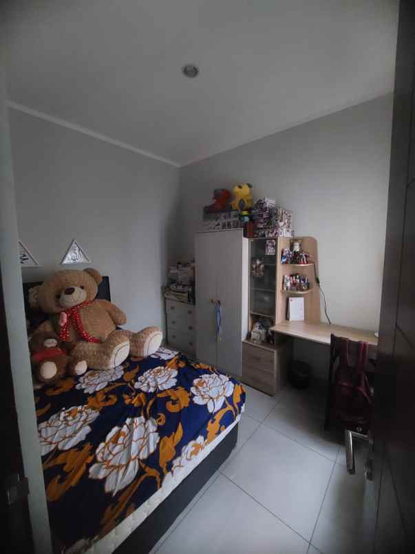 dijual rumah cluster summarecon bekasi