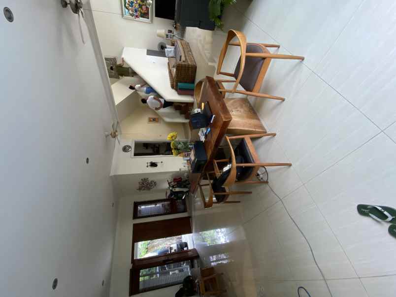 dijual rumah cluster sutera lavender