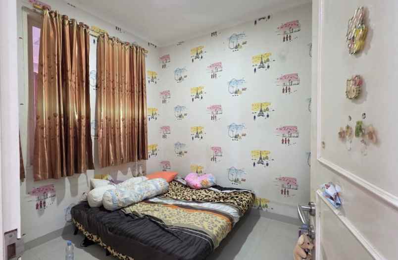 dijual rumah cluster taman puspa kota