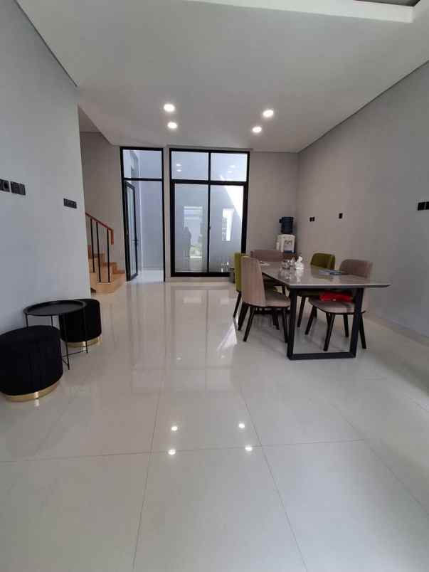 dijual rumah condongcatur depok sleman