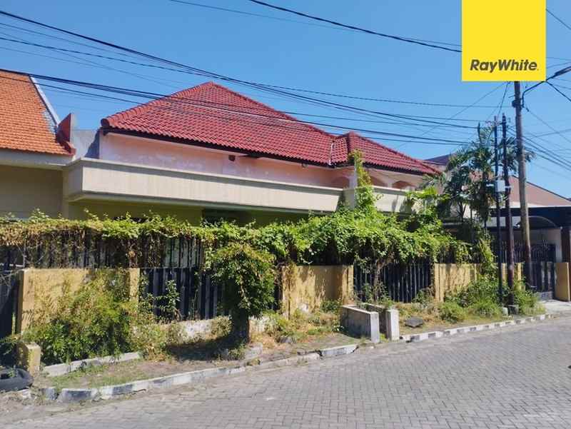 dijual rumah darmo permai timur