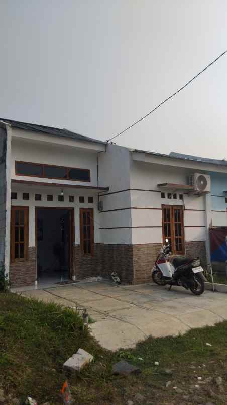 dijual rumah dekat stasiun daru tangerang