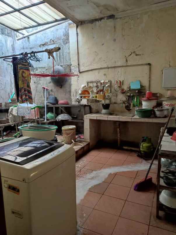 dijual rumah dermaga