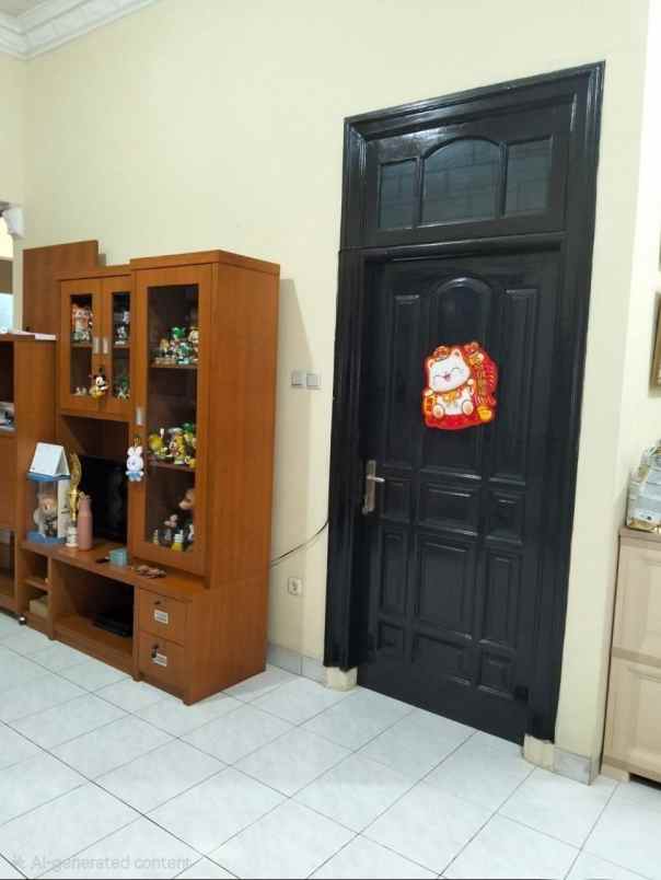 dijual rumah dharmahusada indah timur
