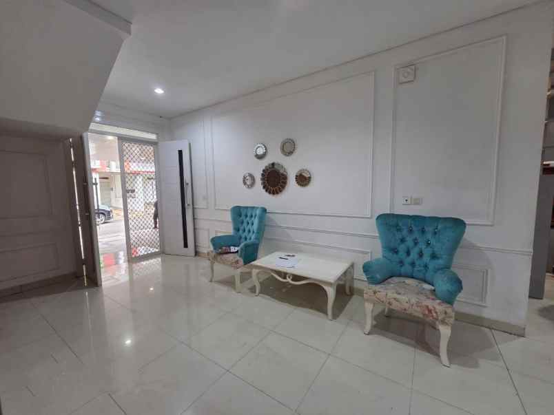 dijual rumah di cluster summarecon bekasi