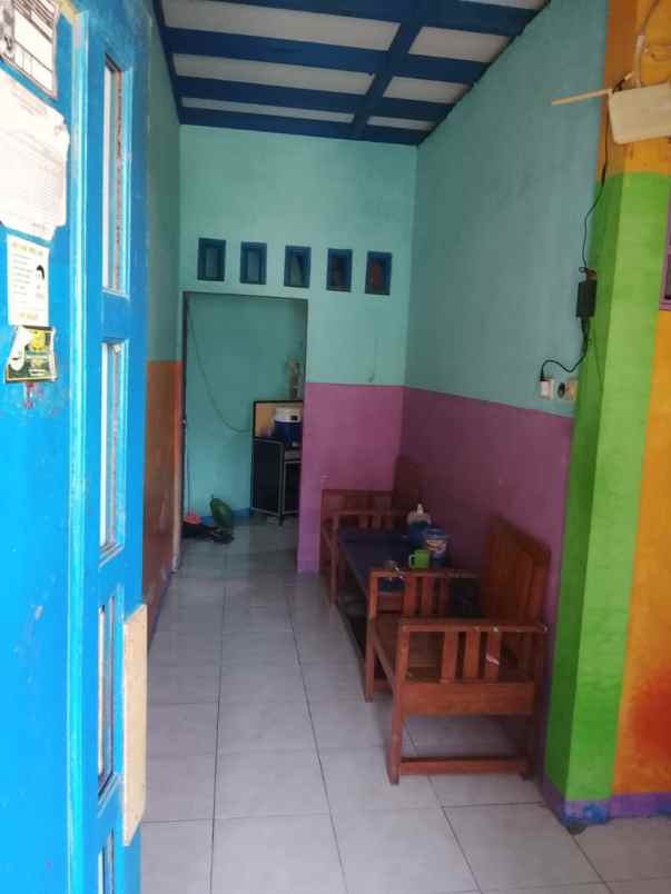 dijual rumah di jl beji rt 07 rw 13