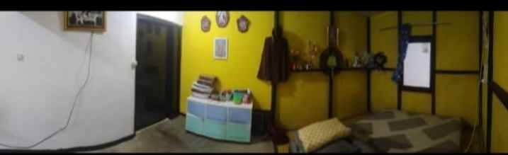 dijual rumah di jl brigjen katamso gg wakaf