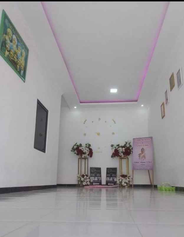 dijual rumah di jl brigjen katamso gg wakaf
