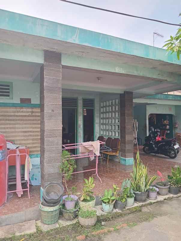dijual rumah di pusat kota