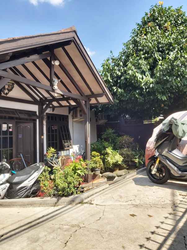 dijual rumah dijual rumah di jl melati