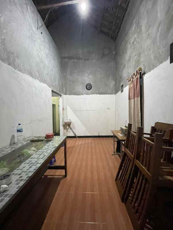 dijual rumah dijual rumah di jl untung