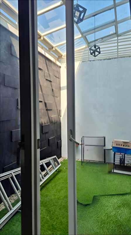 dijual rumah ditengah kota batu