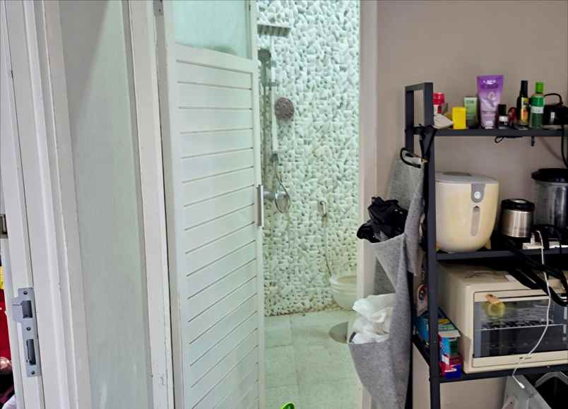 dijual rumah ditengah kota batu