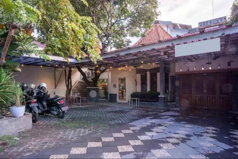 dijual rumah dr soetomo kec tegalsari