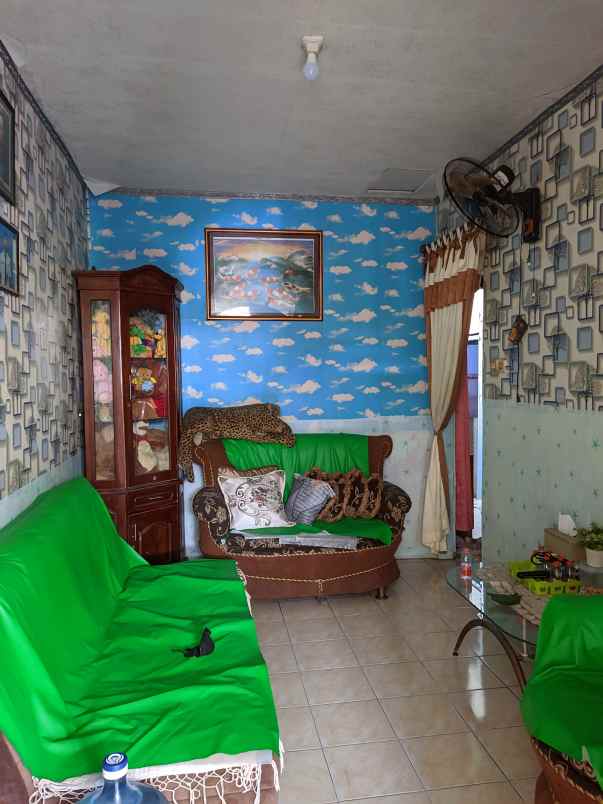 dijual rumah driyorejo