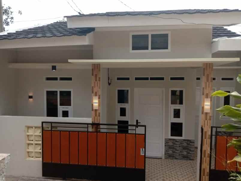 dijual rumah duren baru desa susukan