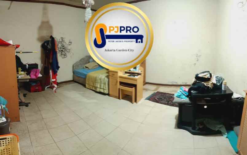 dijual rumah duren sawit