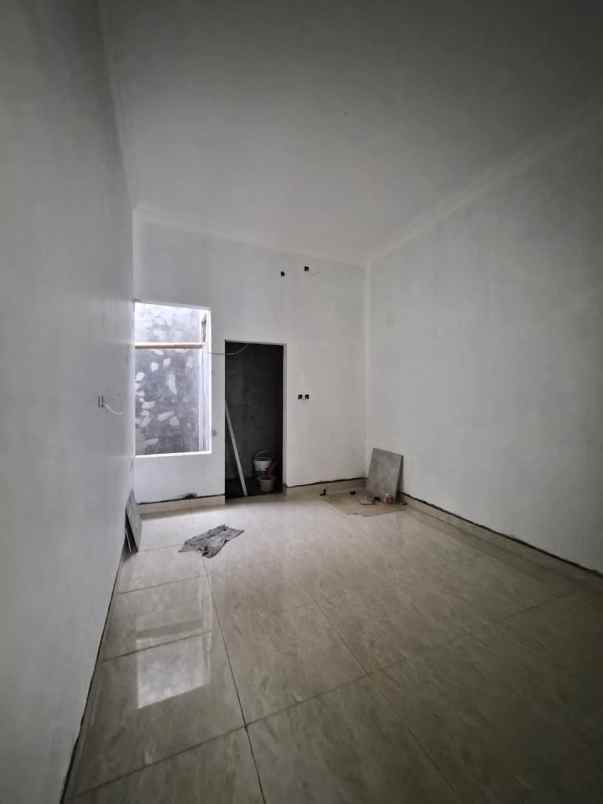 dijual rumah duren sawit jakarta timur