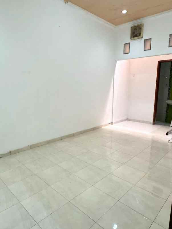 dijual rumah duren sawit jaktim