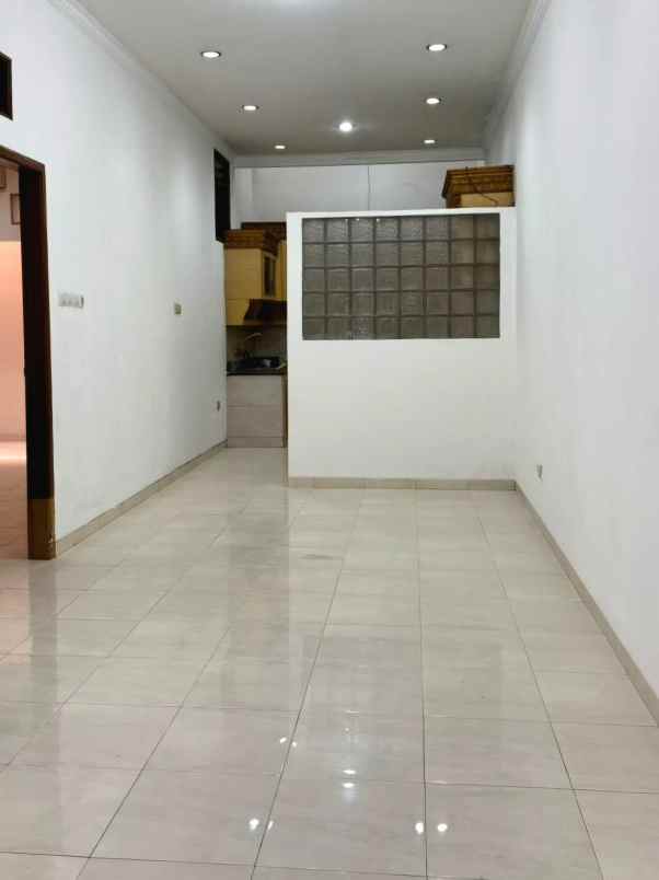 dijual rumah duren sawit jaktim