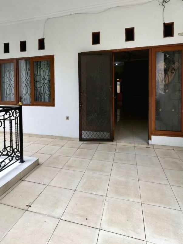 dijual rumah duren sawit jaktim