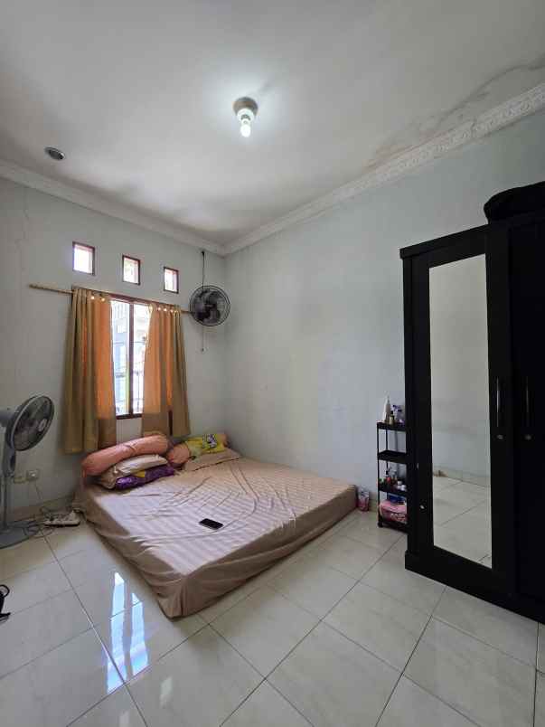 dijual rumah duren sawit jaktim