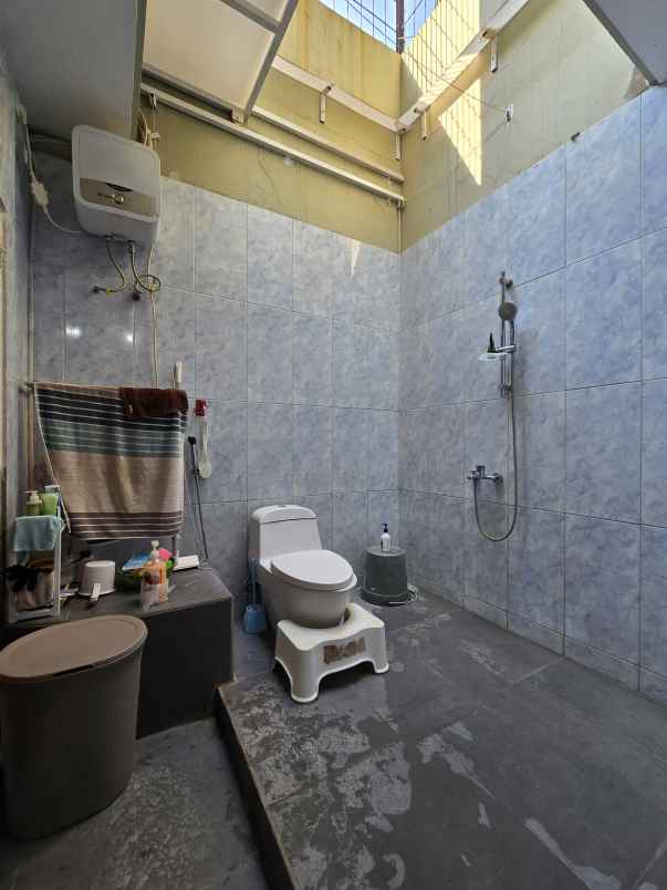 dijual rumah duren sawit jaktim