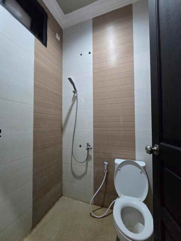 dijual rumah duren sawit jaktim