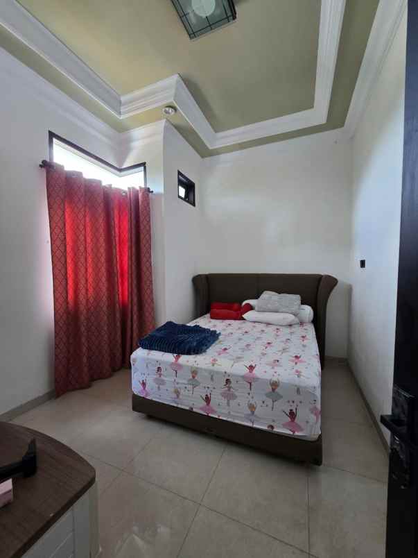 dijual rumah duren sawit jaktim