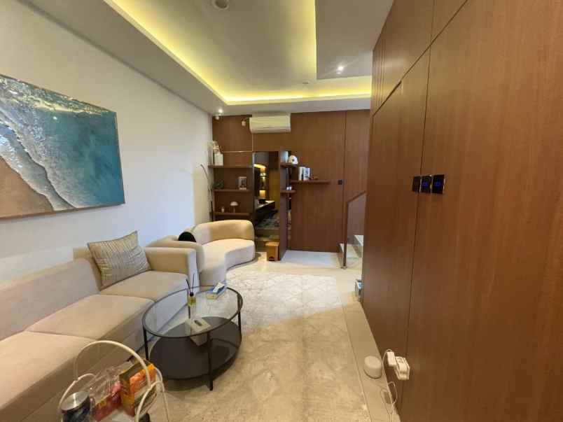 dijual rumah full furnished kavling ciherang depok