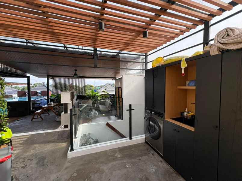 dijual rumah full furnished kavling ciherang depok