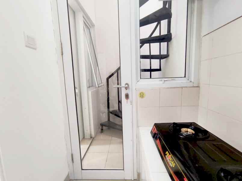 dijual rumah gading serpong cluster