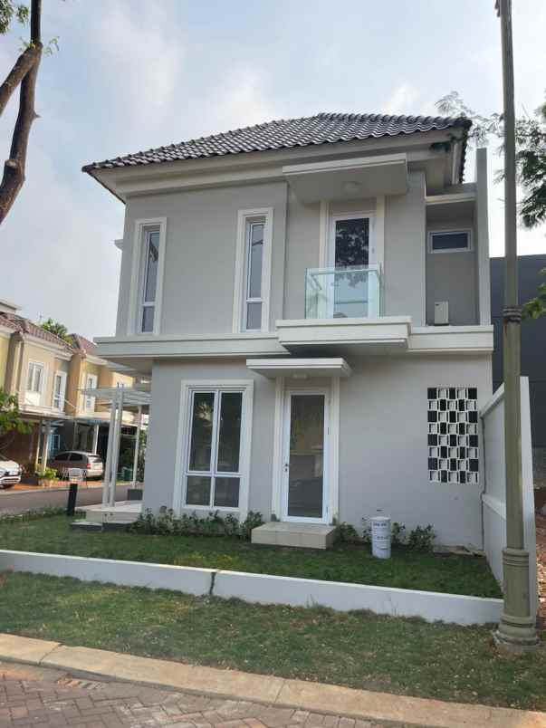 dijual rumah gading serpong cluster