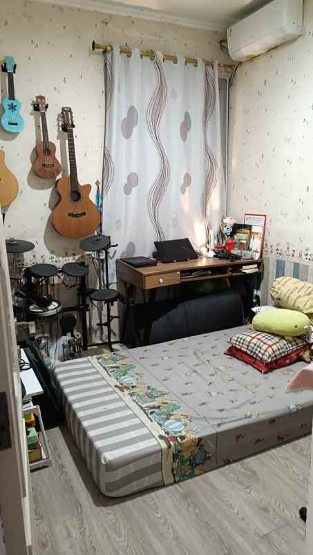 dijual rumah gading serpong cluster karelia