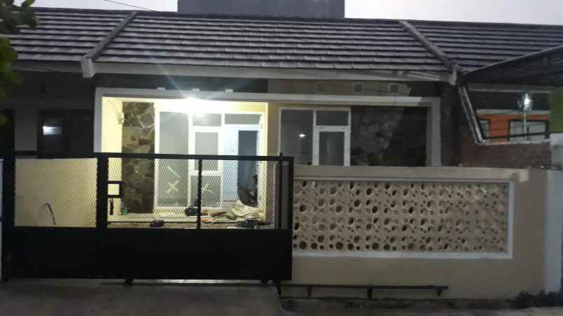 dijual rumah gading tutuka residence