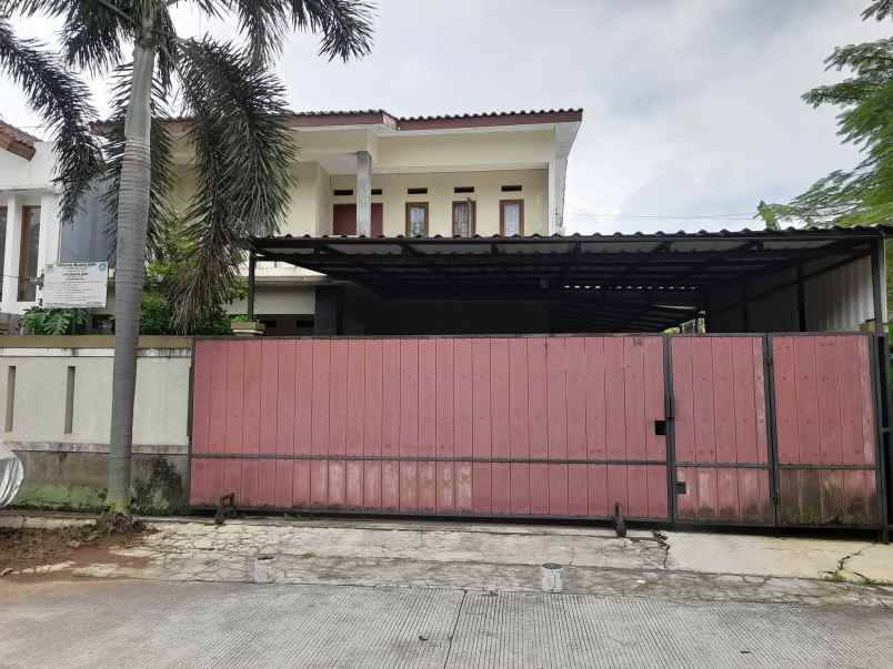 dijual rumah gandaria iv