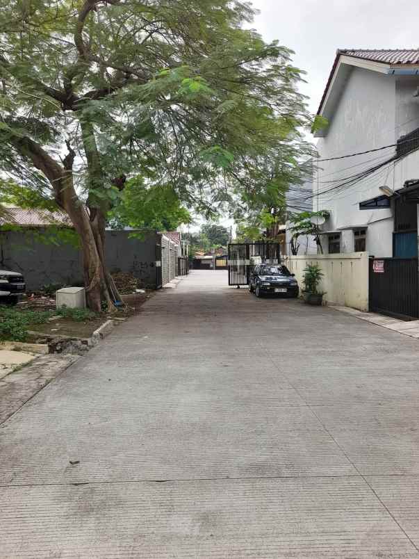 dijual rumah gandaria iv