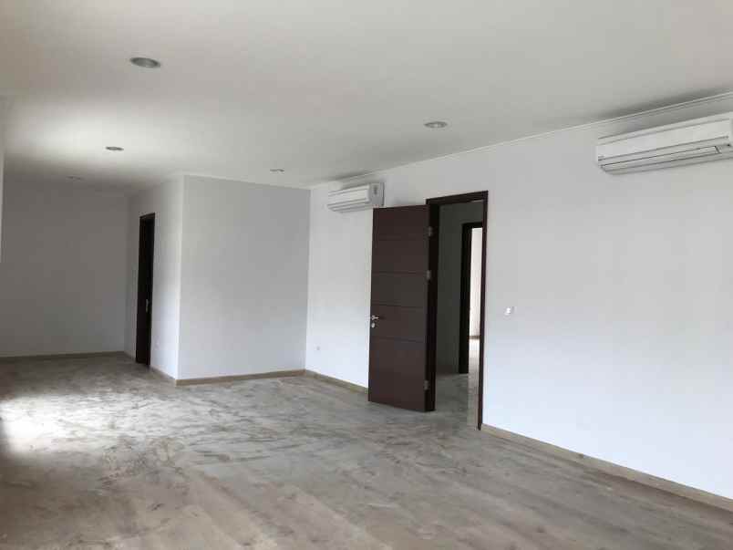 dijual rumah golf island pik cluster serenade lagoon