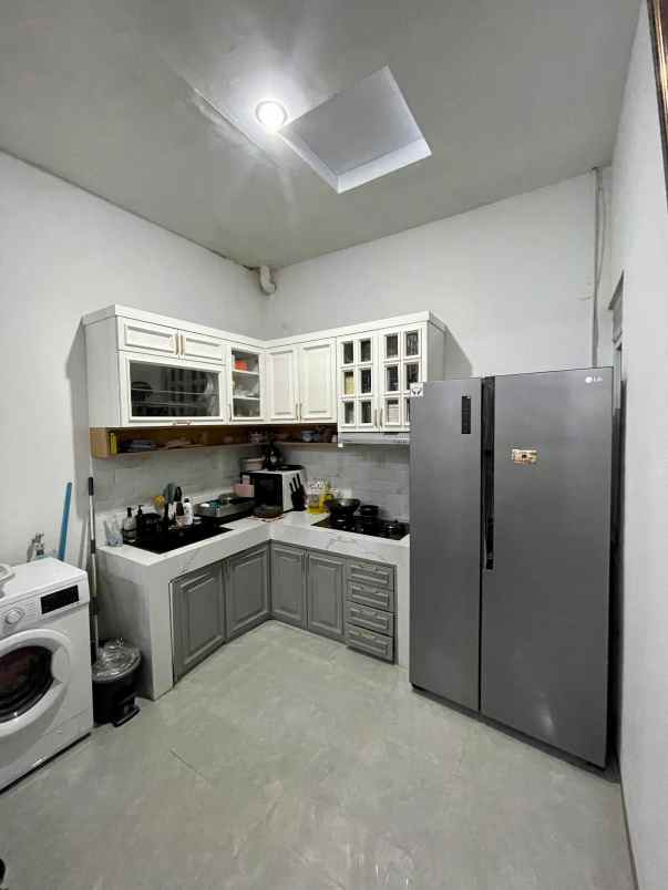 dijual rumah graha mampang mas