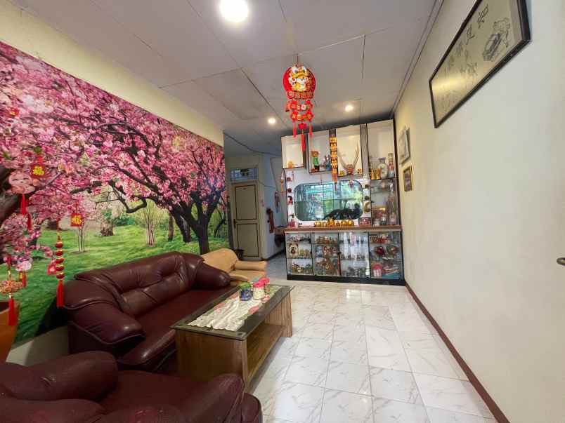 dijual rumah graha raya cluster anggrek