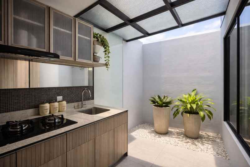 dijual rumah grand pakuwon tandes