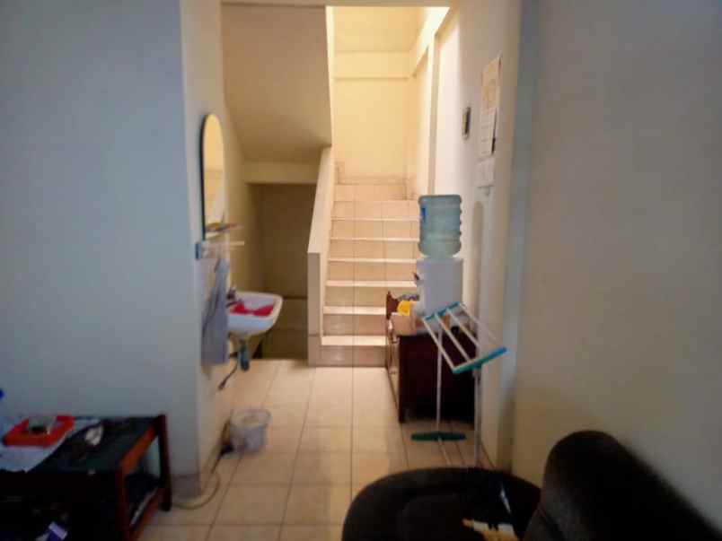 dijual rumah gunung batu pasteur