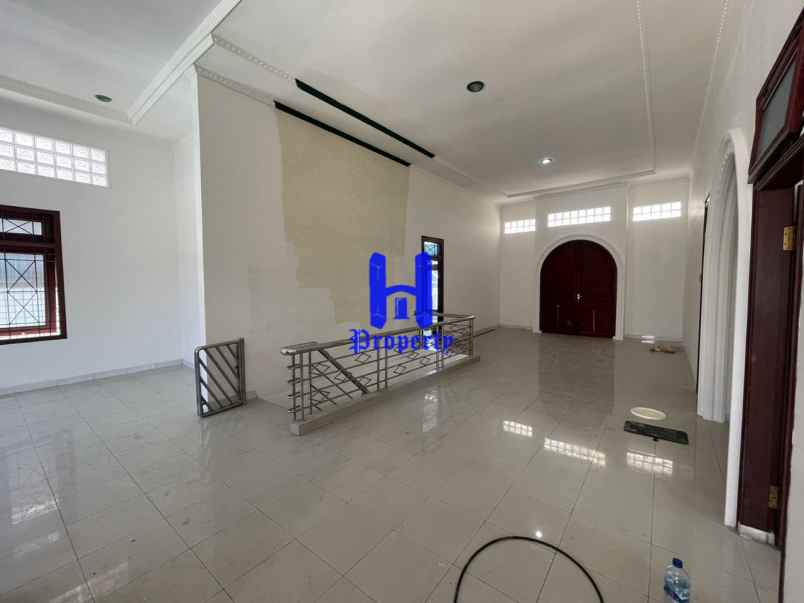 dijual rumah hook di komplek citra wisata medan johor